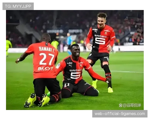 巴黎迎战南特：榜首球队主场对阵保级队，争冠关键战不容有失