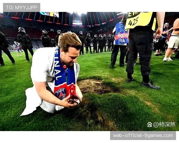 拜仁客场惜败巴黎，次回合回归安联球场仍有翻盘希望